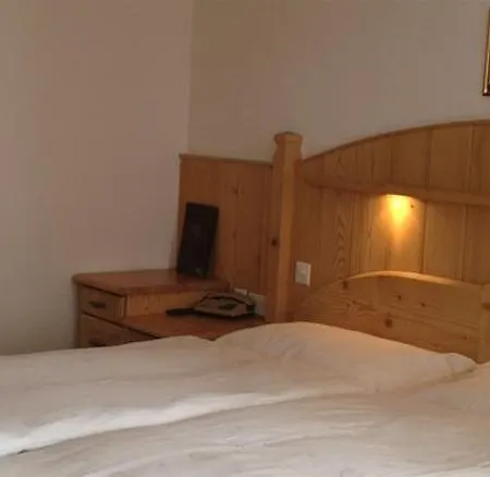 City Hotell