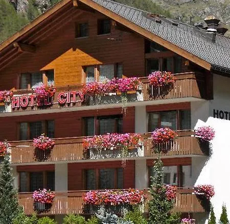 City Hotell